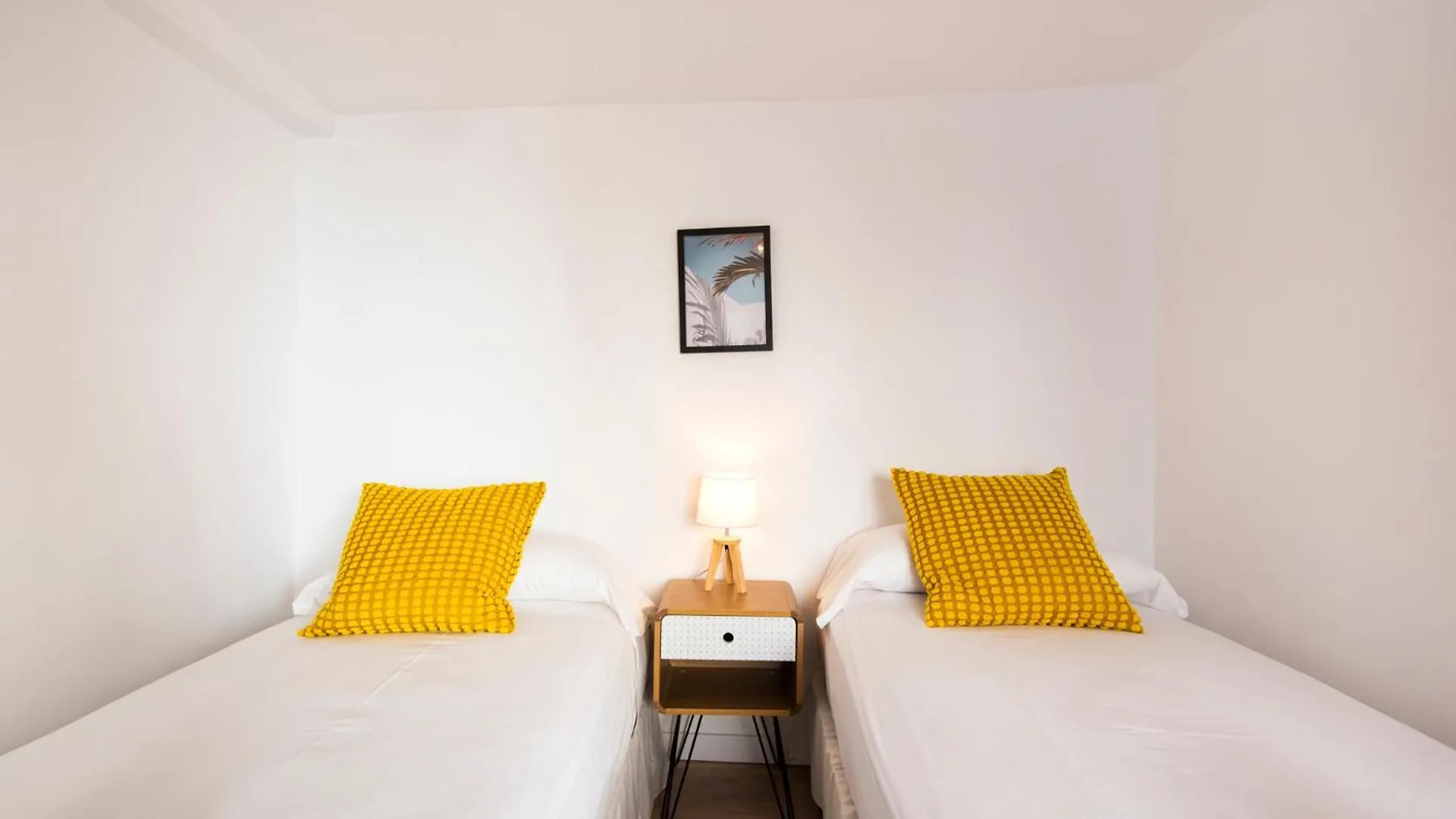 Picasso Square Penthouse, Sunny Terrace In The City Center Apartment Malaga