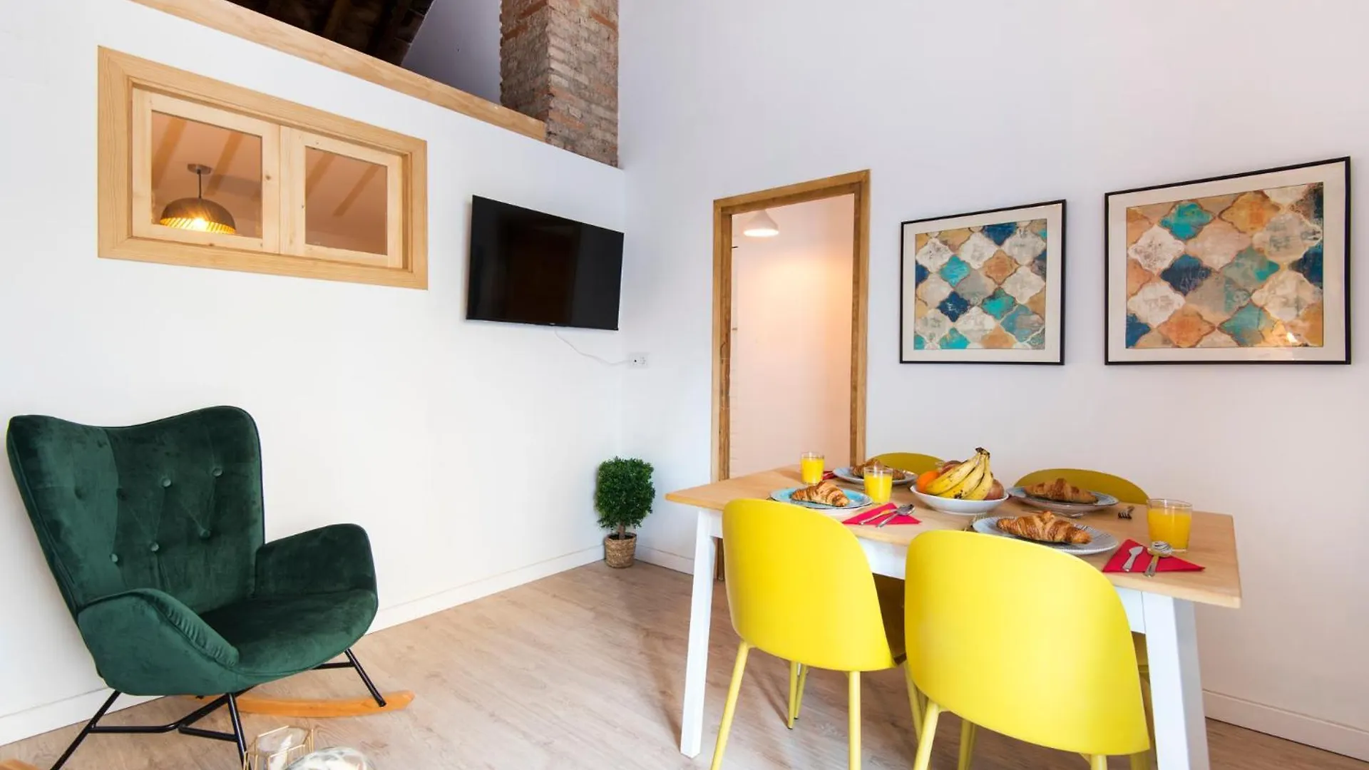 Picasso Square Penthouse, Sunny Terrace In The City Center Apartment Malaga