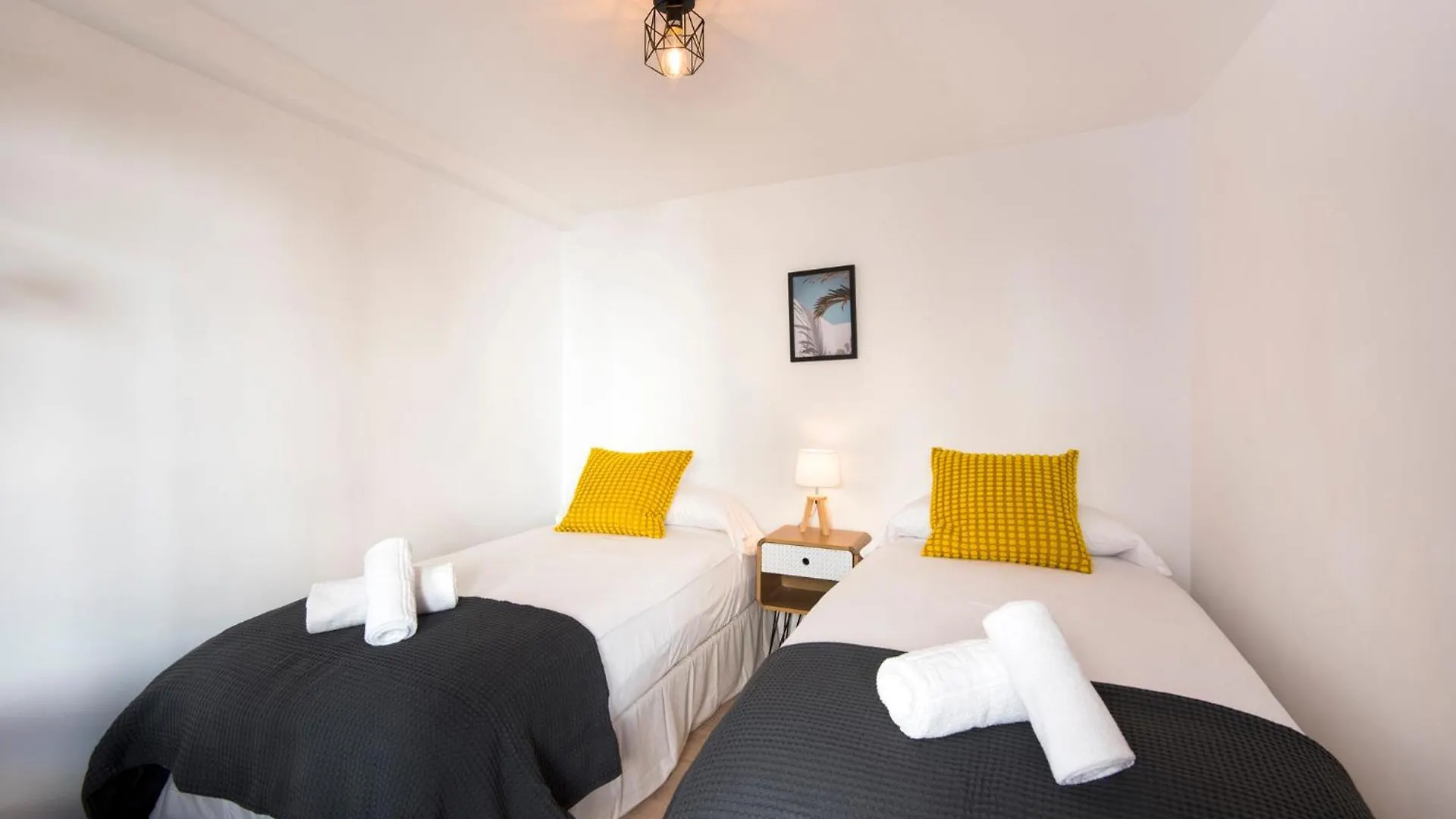 Picasso Square Penthouse, Sunny Terrace In The City Center Apartment Malaga